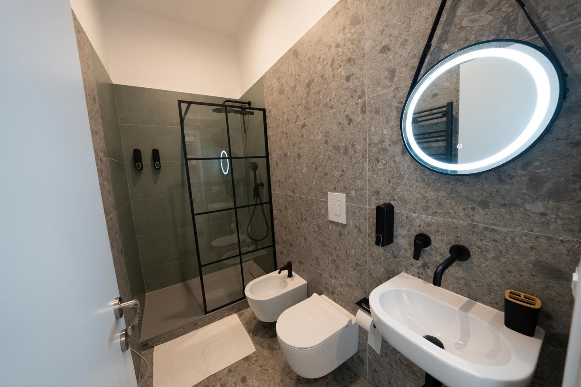 Dimora Porcelli Apartment Bari Luaran gambar